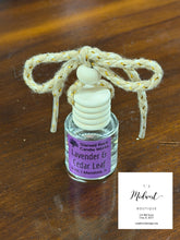 Load image into Gallery viewer, Lavender and cedar leaf car diffuser ￼