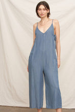 Load image into Gallery viewer, Sleeveless Denim Romper