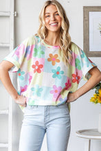 Load image into Gallery viewer, SHORT SLEEVE Daisy PRINT TOP