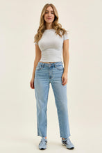 Load image into Gallery viewer, Mid Rise Judy Blue Ankle Straight Fit