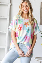 Load image into Gallery viewer, SHORT SLEEVE Daisy PRINT TOP