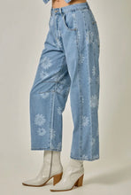 Load image into Gallery viewer, Floral Print Barrel Denim