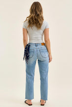 Load image into Gallery viewer, Mid Rise Judy Blue Ankle Straight Fit