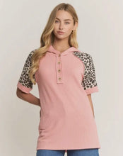 Load image into Gallery viewer, Salmon Leopard Hoodie Top