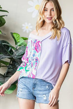 Load image into Gallery viewer, Lilac Paisley Top