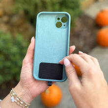 Load image into Gallery viewer, Clip &amp; Go Ice Chain with Pouch: Ice Tea - Brown Pouch